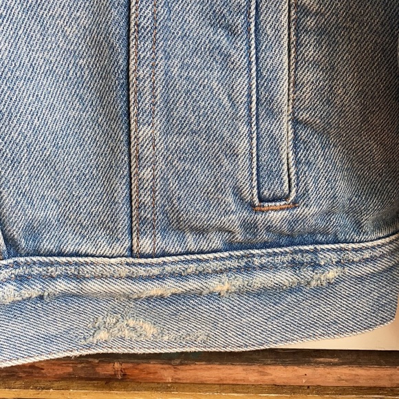 Madewell oversized trucker jean jacket L - Picture 2 of 7
